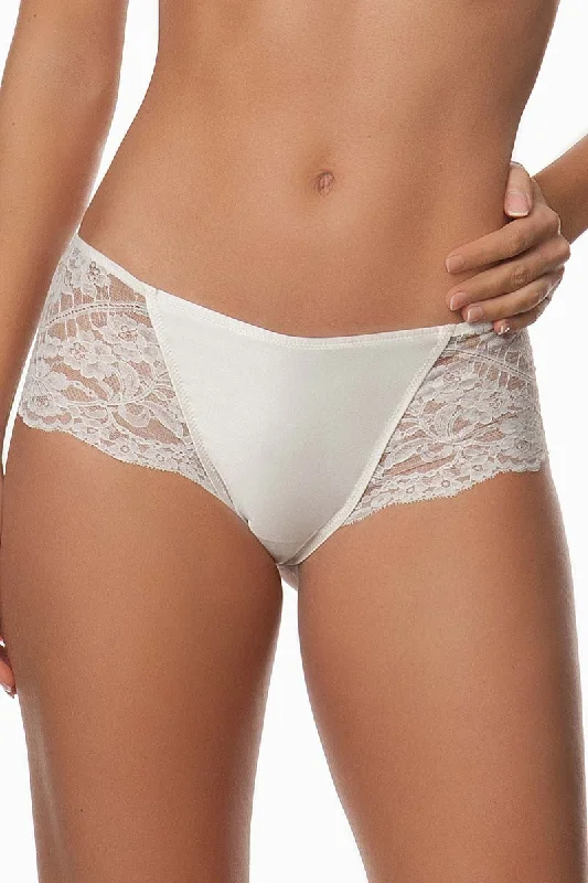 lightweight mesh panties with a lace overlay for a romantic touchLise Charmel - EXCEPTION CHARME - Short