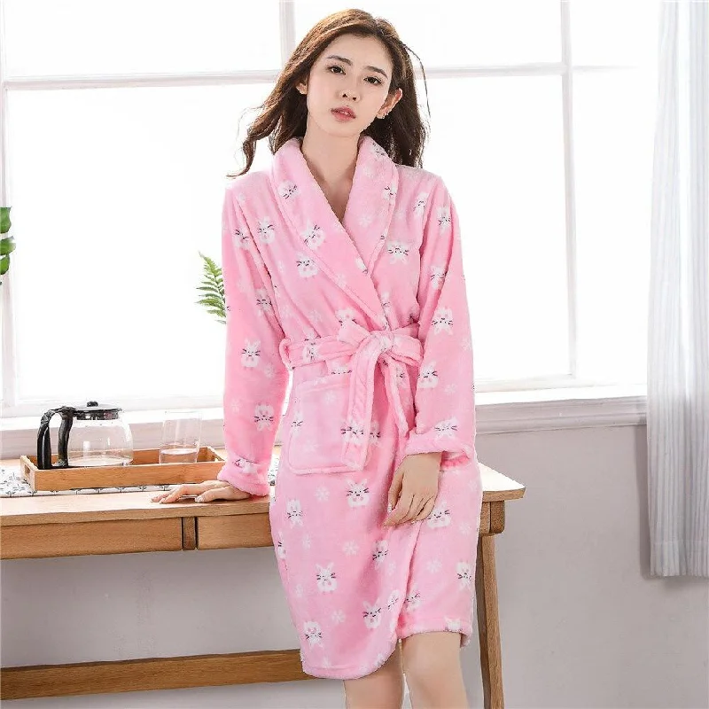 women's pajamas with a touch of elegance and sophisticationPeignoir Femme<br> Lapin