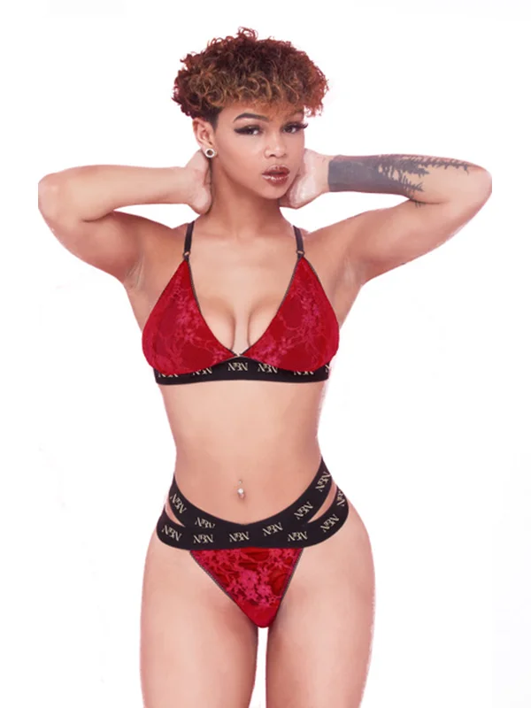 seamless bra with lace detailingNBN Bright Red Signature Lace Bra