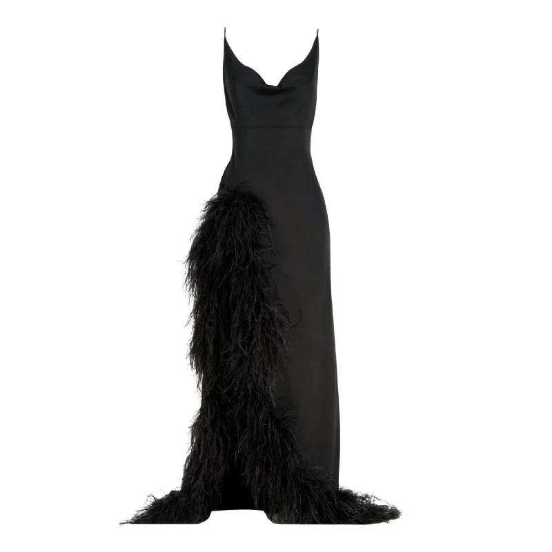 women's pajamas with a sophisticated eleganceNEW Feather Maxi Statement Dress - Black