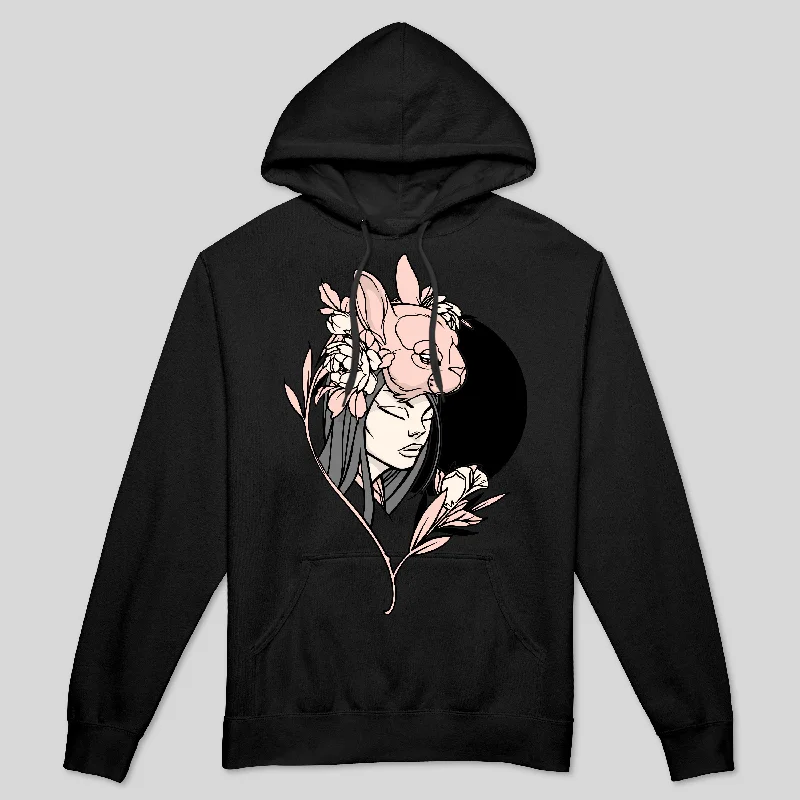 Women's Hooded Sweatshirts with Tapered WaistBAD BUNNY WOMEN'S HOODIE